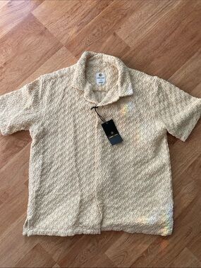 Lark & Owl  Textured Short Sleeve button down camp shirt NWT